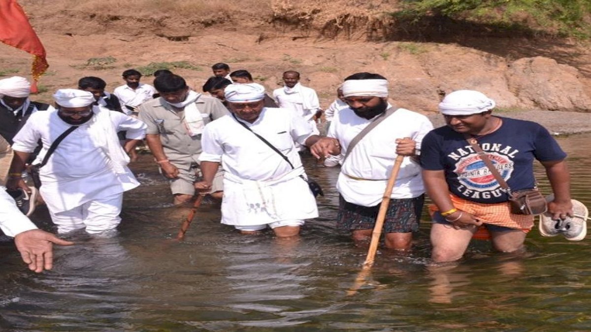 नर्मदा परिक्रमा की झलकियां