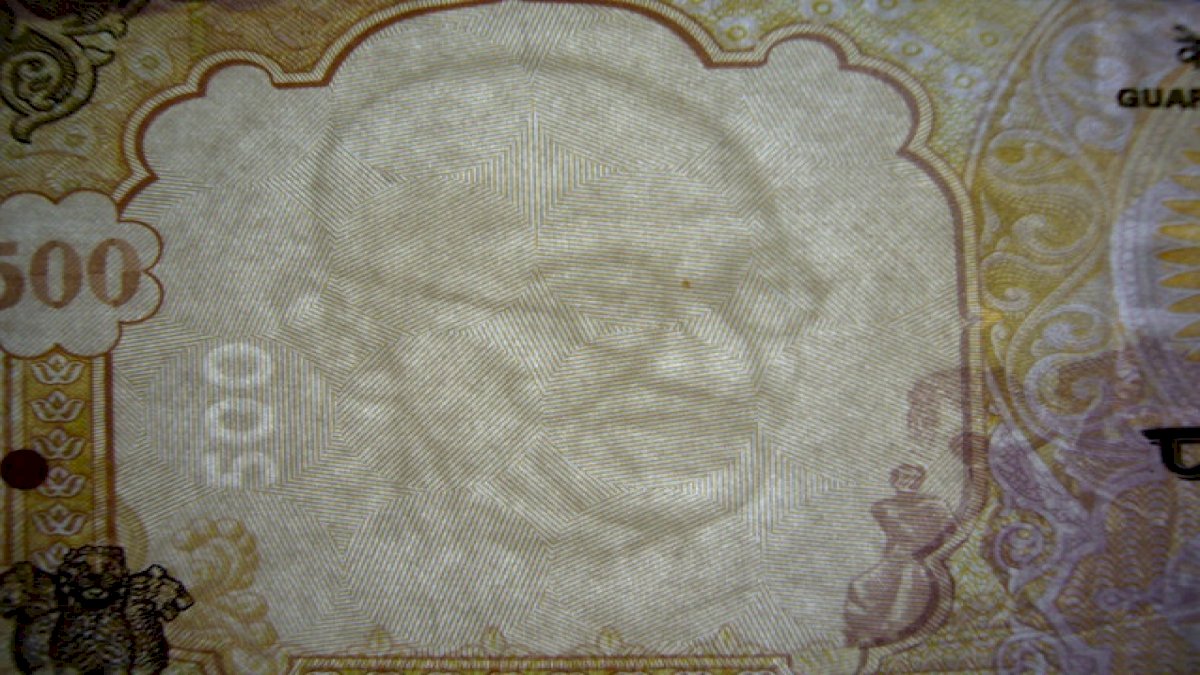Watermark photo on currency Notes