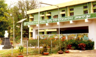 06 अक्टूबर 1982 जवाहरलाल नेहरू कृषि विश्वविद्यालय के संबंध में 06 अक्टूबर 1982 जवाहरलाल नेहरू कृषि विश्वविद्यालय के संबंध में