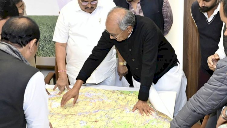 पार्वती कालीसिंध चंबल लिंक बृहद परियोजना के अंतर्गत किसानों के हितों को लेकर केंद्रीय जलशक्ति मंत्री के साथ पूर्व सीएम दिग्विजय सिंह की महत्वपूर्ण बैठक